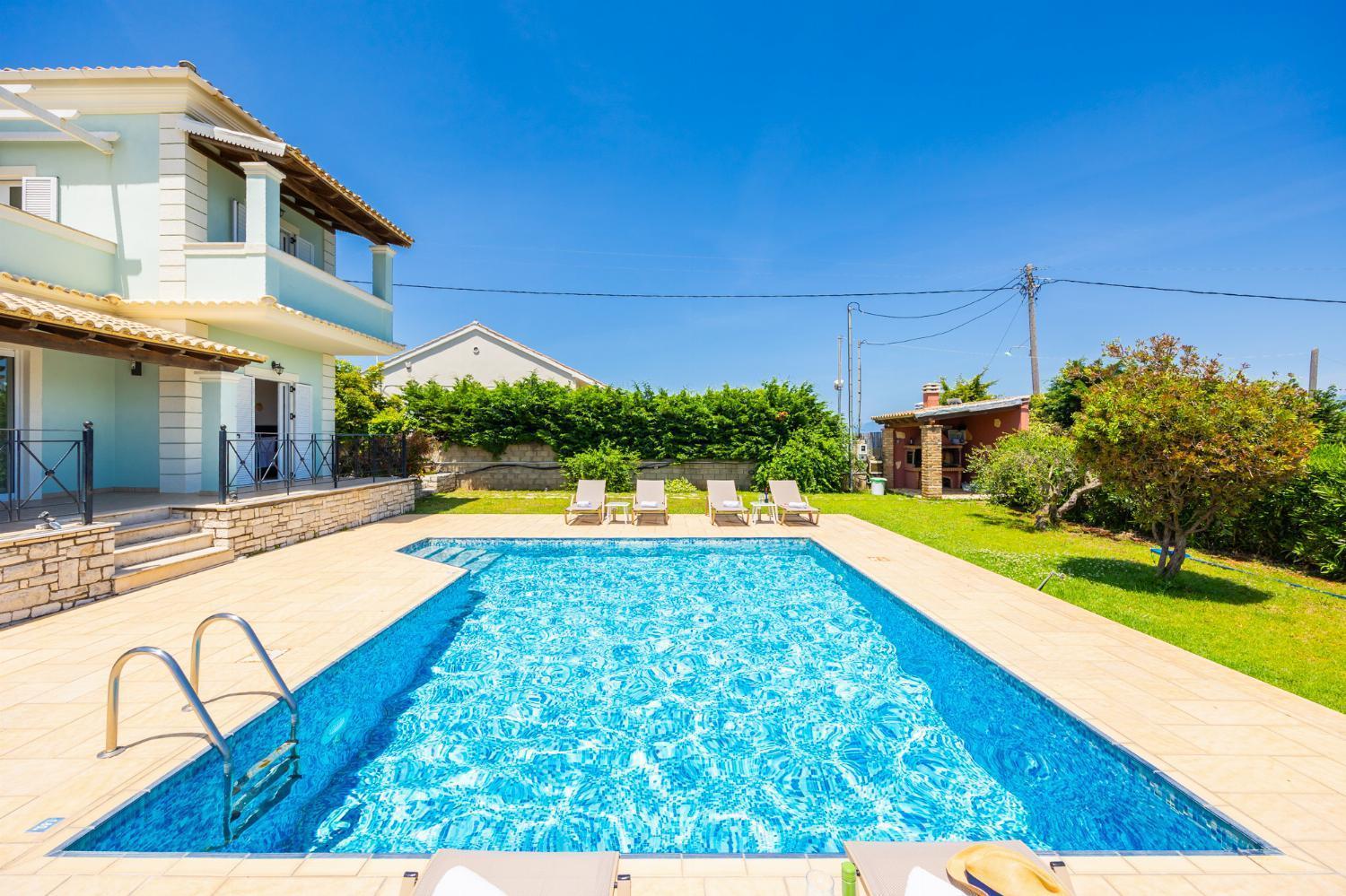 Villa Eleni Agios Stephanos Sidárion Exterior foto